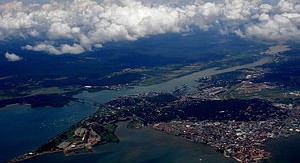 Panama_Canal_-_Pacific_Side_Entrance